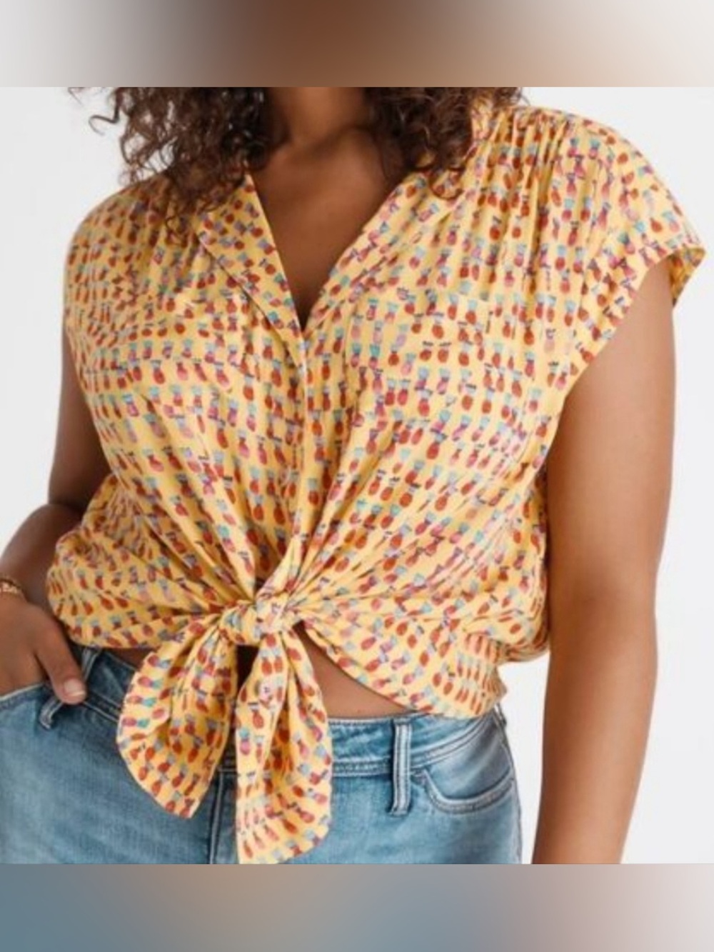 NWT. Anthropologie. Maeve Pineapple Picnic Button Down Cap Sleeve Blouse. Large.